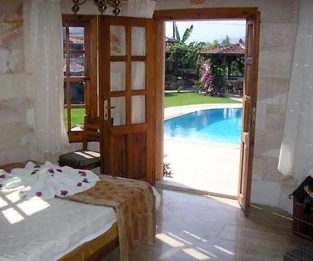 Jumali House Villa *